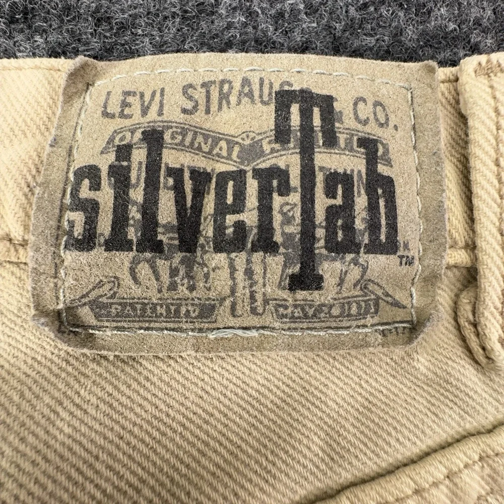 Vintage Levis Silver Tab Jeans Mens 32x34 Loose Fit Skater Denim 1995 Beige EUC